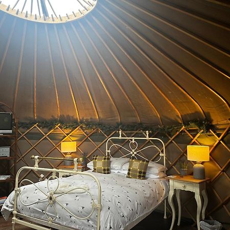 Sunbank Yurt Otel Llangollen Dış mekan fotoğraf