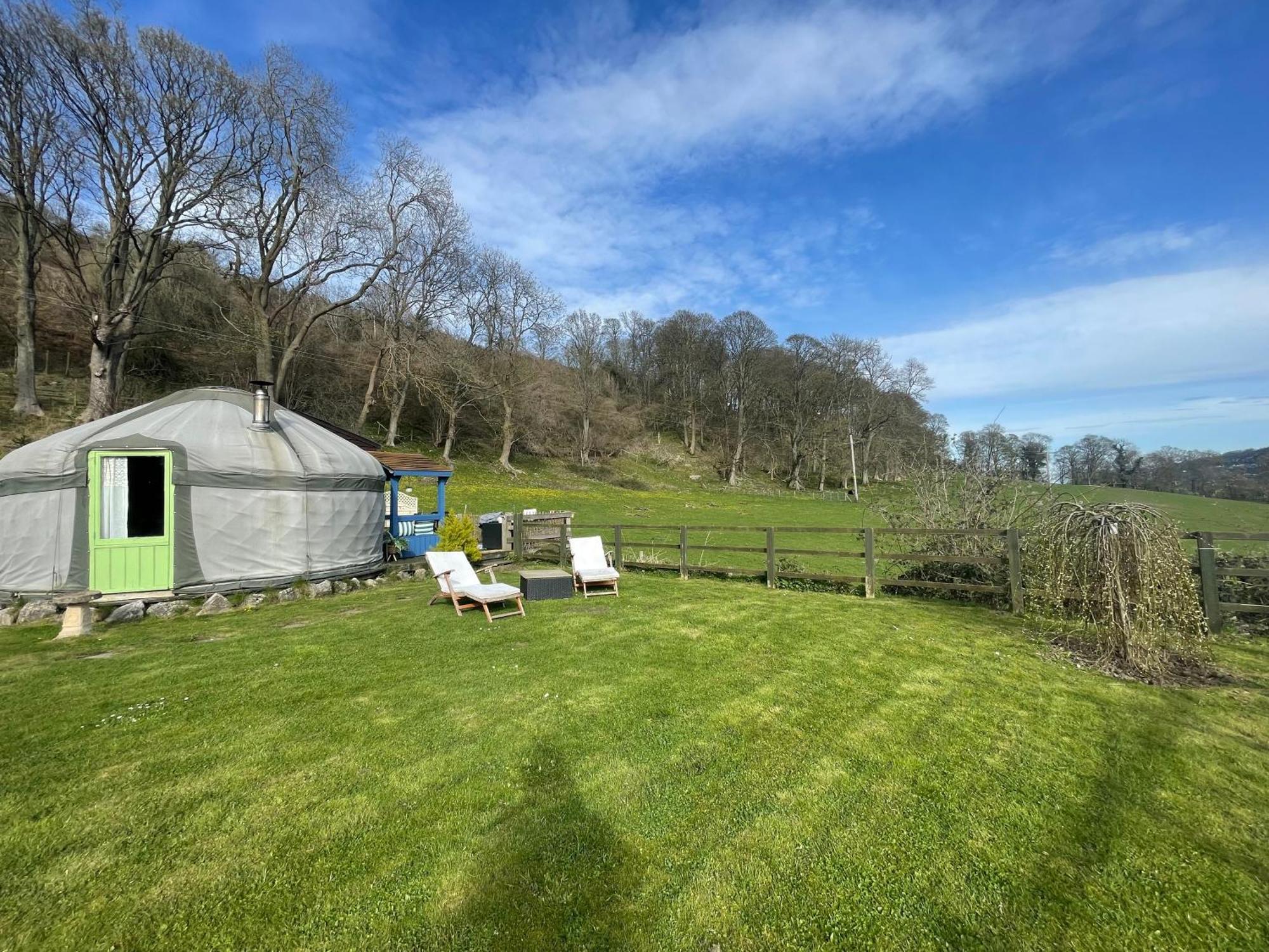 Sunbank Yurt Otel Llangollen Dış mekan fotoğraf